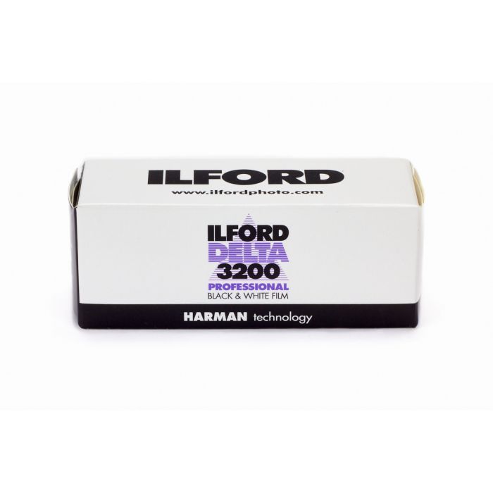 Ilford DELTA 3200 Professional Black & White 120 Rotolo Film 