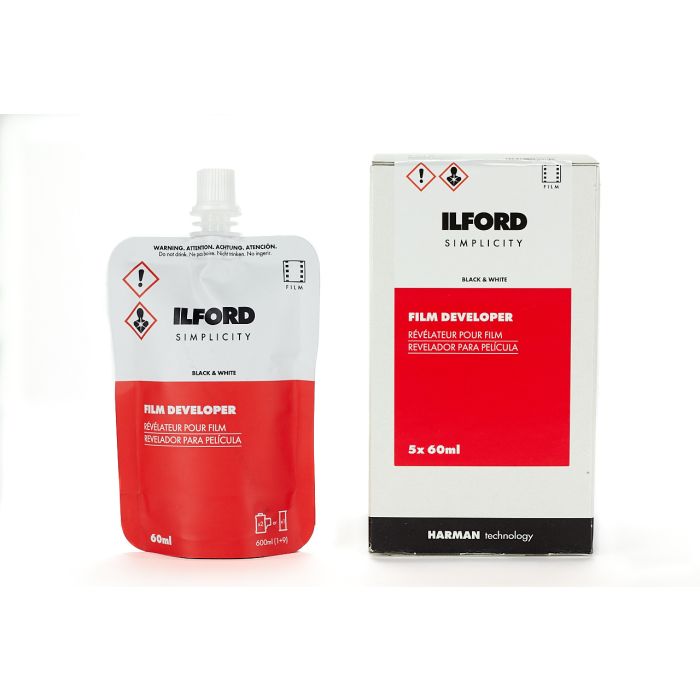 Ilford Simplicity Starter Pack – Kit Sviluppo Pellicola Bianco E Nero Con Chimiche Premisurate (Sviluppatore, Arresto, Fissatore, Bagnante)