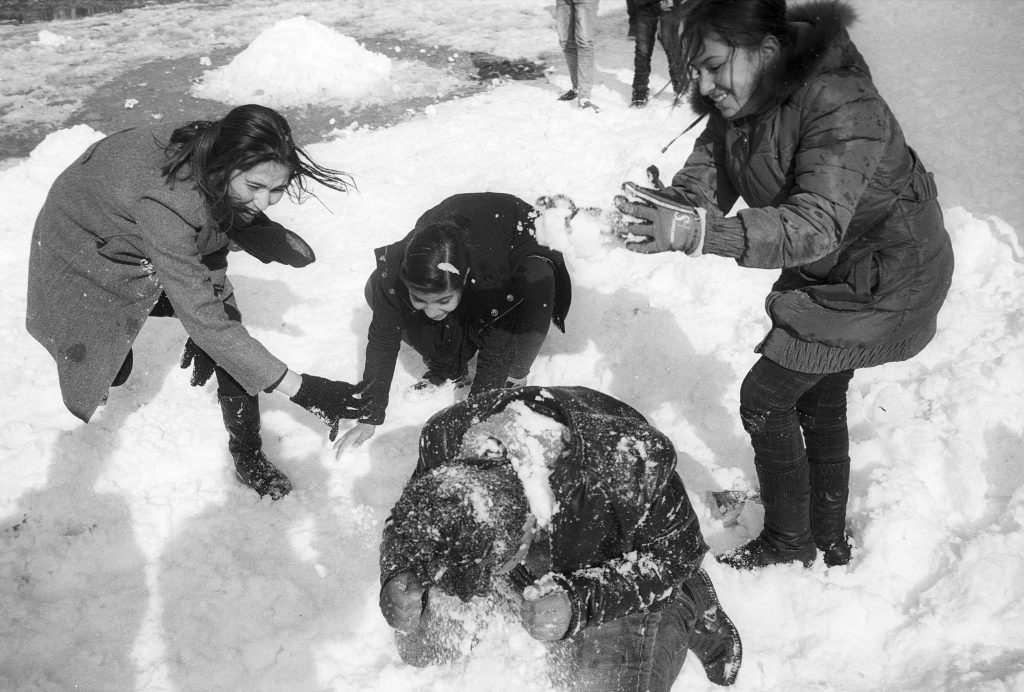 Snowballfight shot on b&W ILFORD flim