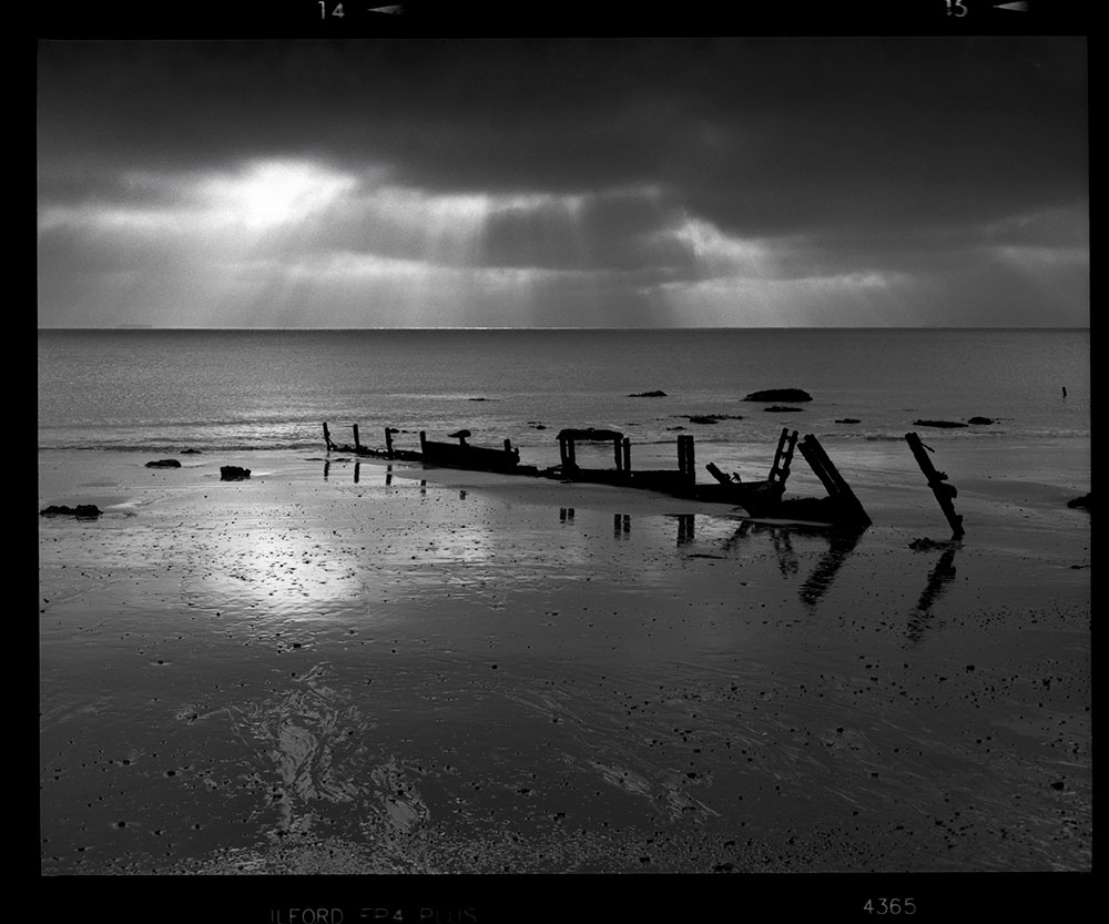 Black and white Landscape shot on ILFORD FP4+ film by Ady Kerry