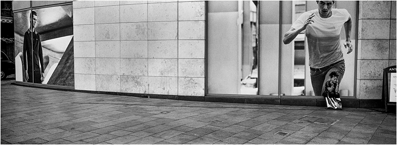 Black and white film photograph by Martin Berry shot on Hassleblad Xpan using ILFORD film