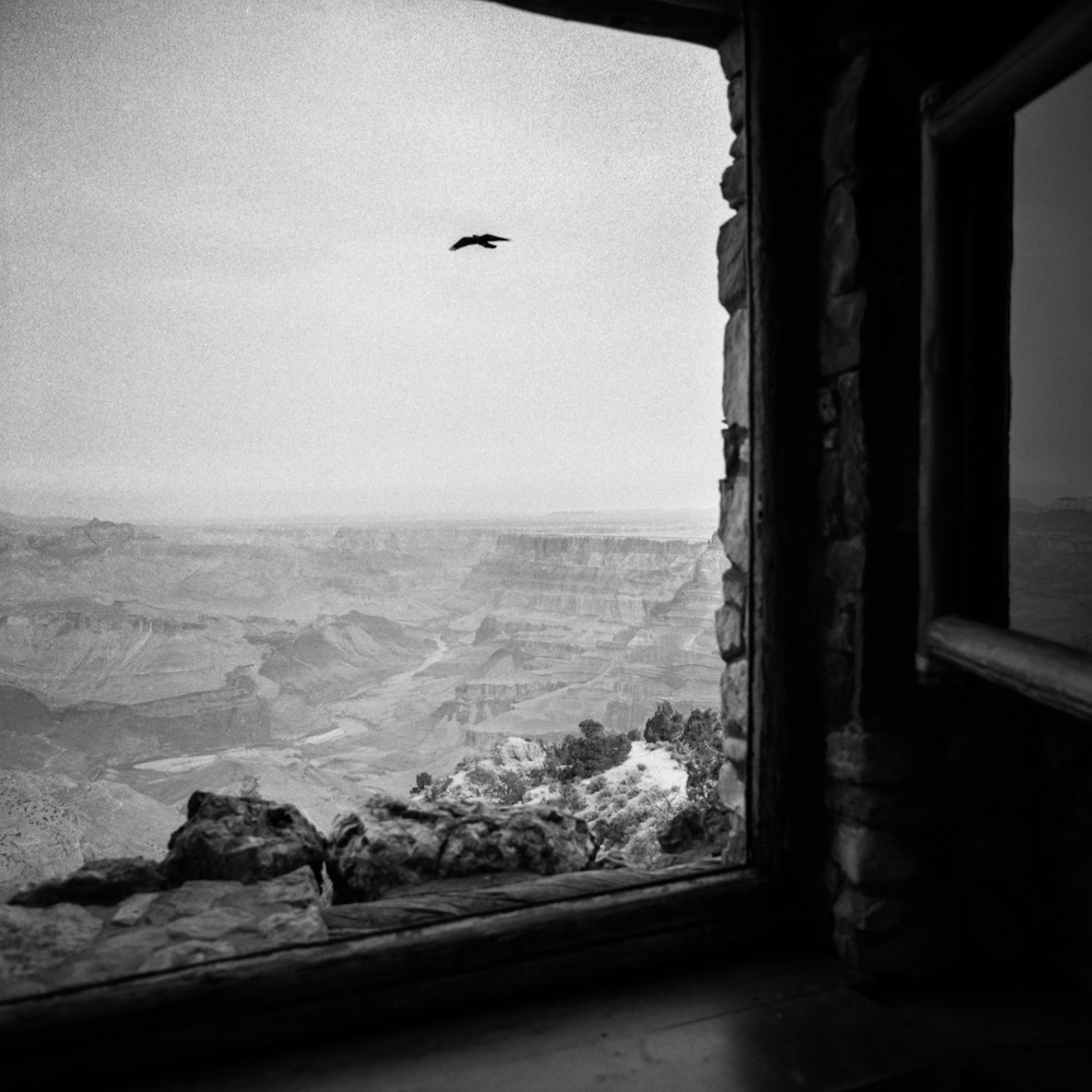 Black & white pictures hot in the American West by Adiran Otero on ILFORD HP5= 120 film