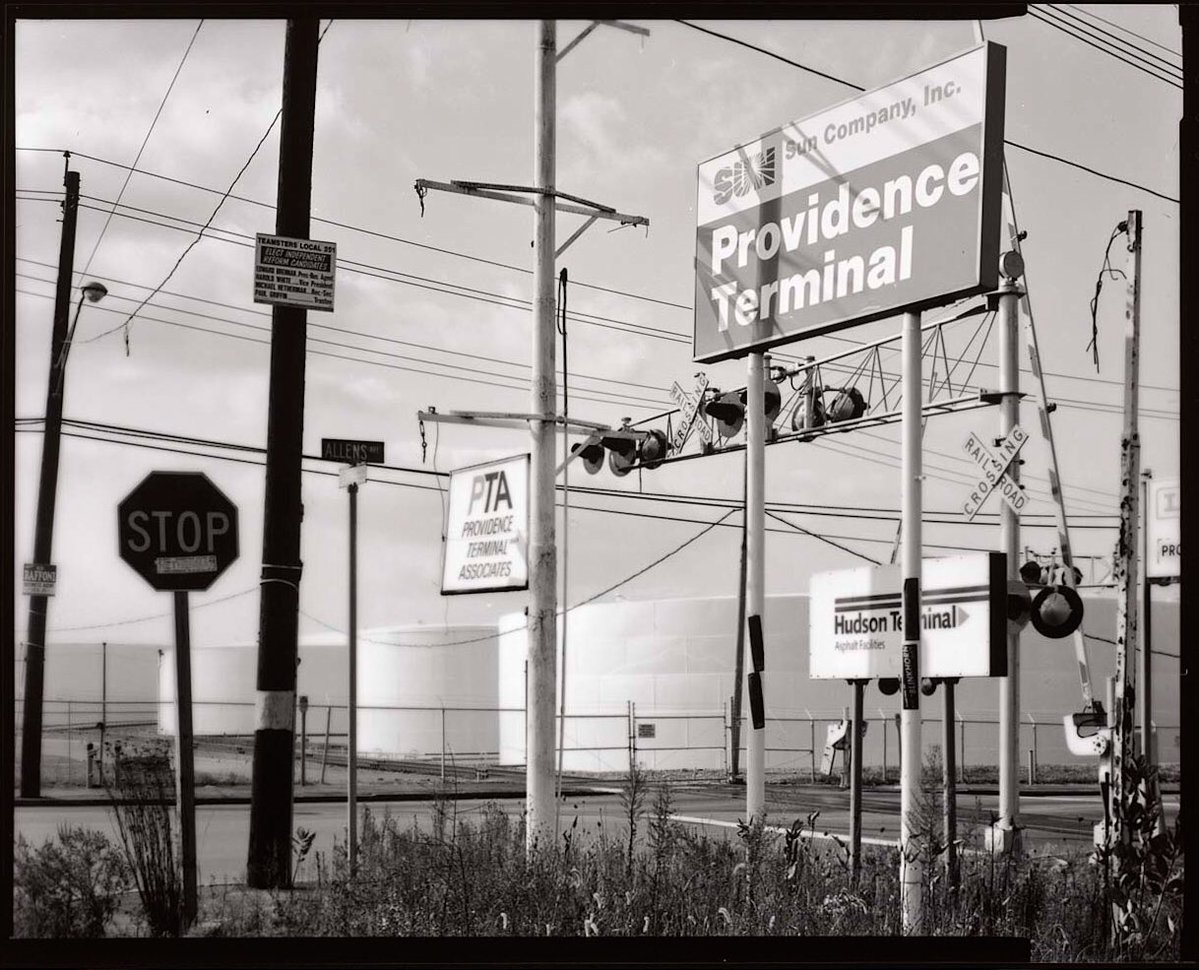 #ilfordphoto #fridayfavourites #darkroomprints @ClickErik  Port of Providence. Contact print on Ilford Multigrade FB paper, toned in selenium from a 4x5 negative. @ILFORDPhoto #fridayfavourites #darkroomprints 