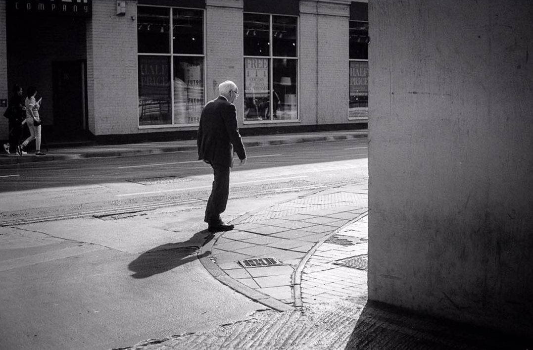 barnaby_nutt Into the light. @ILFORDPhoto #ilfordphoto #street #fridayfavourites  #believeinfilm #LeicaM6 @FP4Party @sunny16podcast @negativepositives