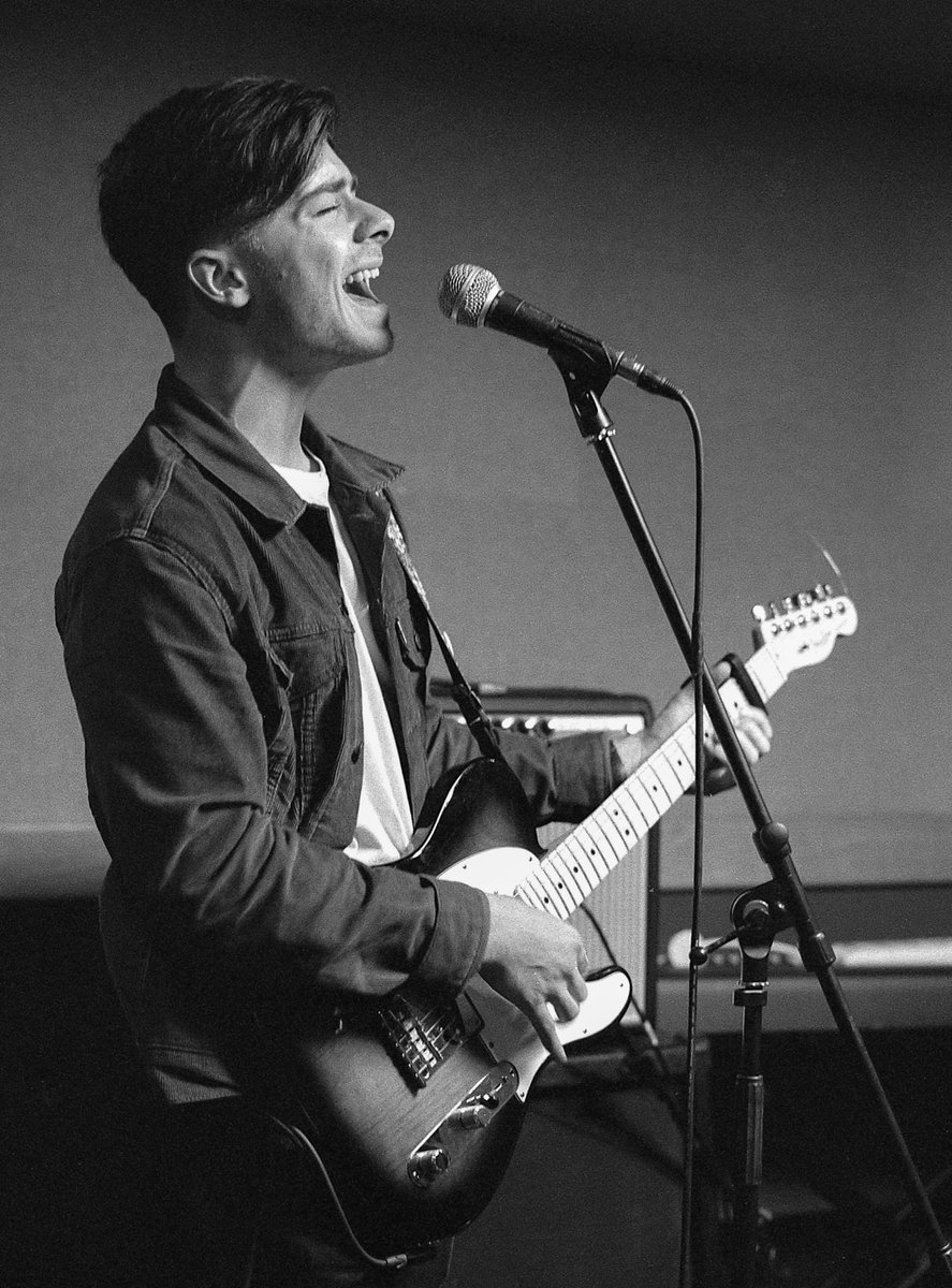 @thedarkshed Jun 20 Hootlet More A few of @candidcov taken during a live session for @RadioPlusCov @PMMusicCafe #ilfordfordhp5 at 1600 @ILFORDPhoto #ilfordphoto #fridayfavourites #music #shootfilmbenice
