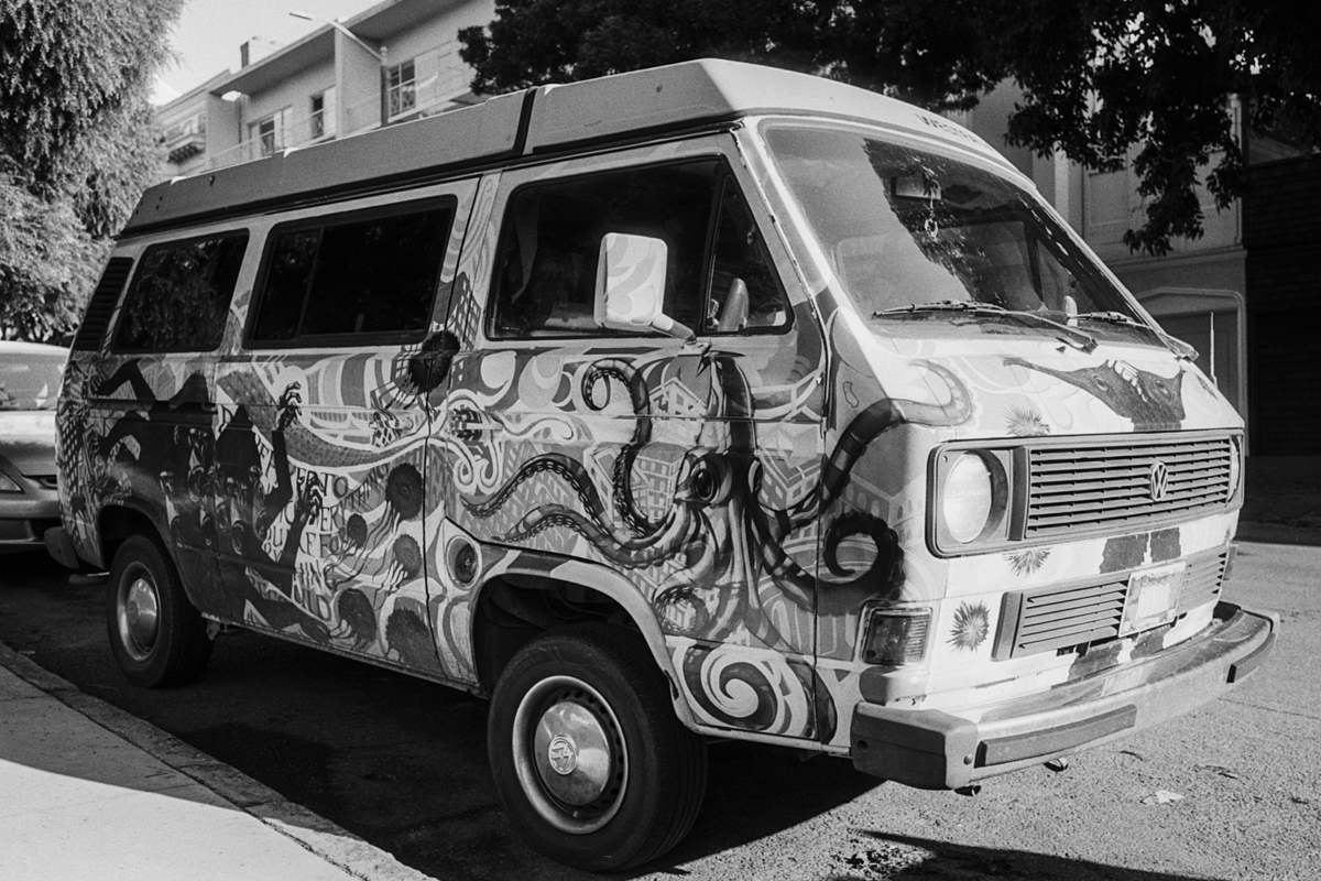 @adiw1202 Kraken van. #Ilford Ortho Plus 80 with #LeicaM6 and #Elmarit 28mm lens #ilfordphoto #ilfordortho #fridayfavourites #believeinfilm #shootfilmbenice