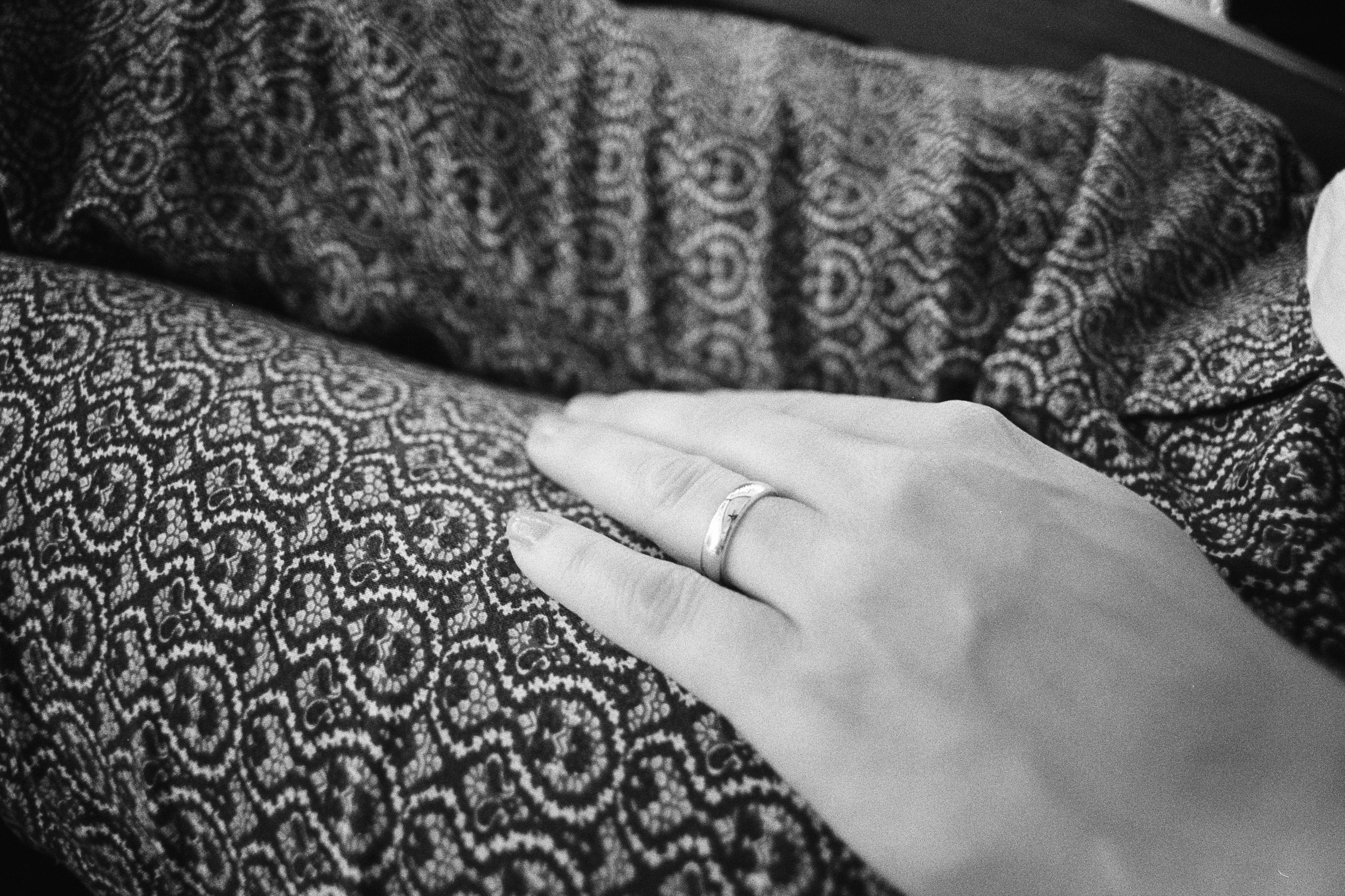 @DavyBlaker · 4h Wedding ring - shot on @ILFORDPhoto XP2 Super. #ilfordphoto #fridayfavourites #lovefilm #filmphotography #xp2super