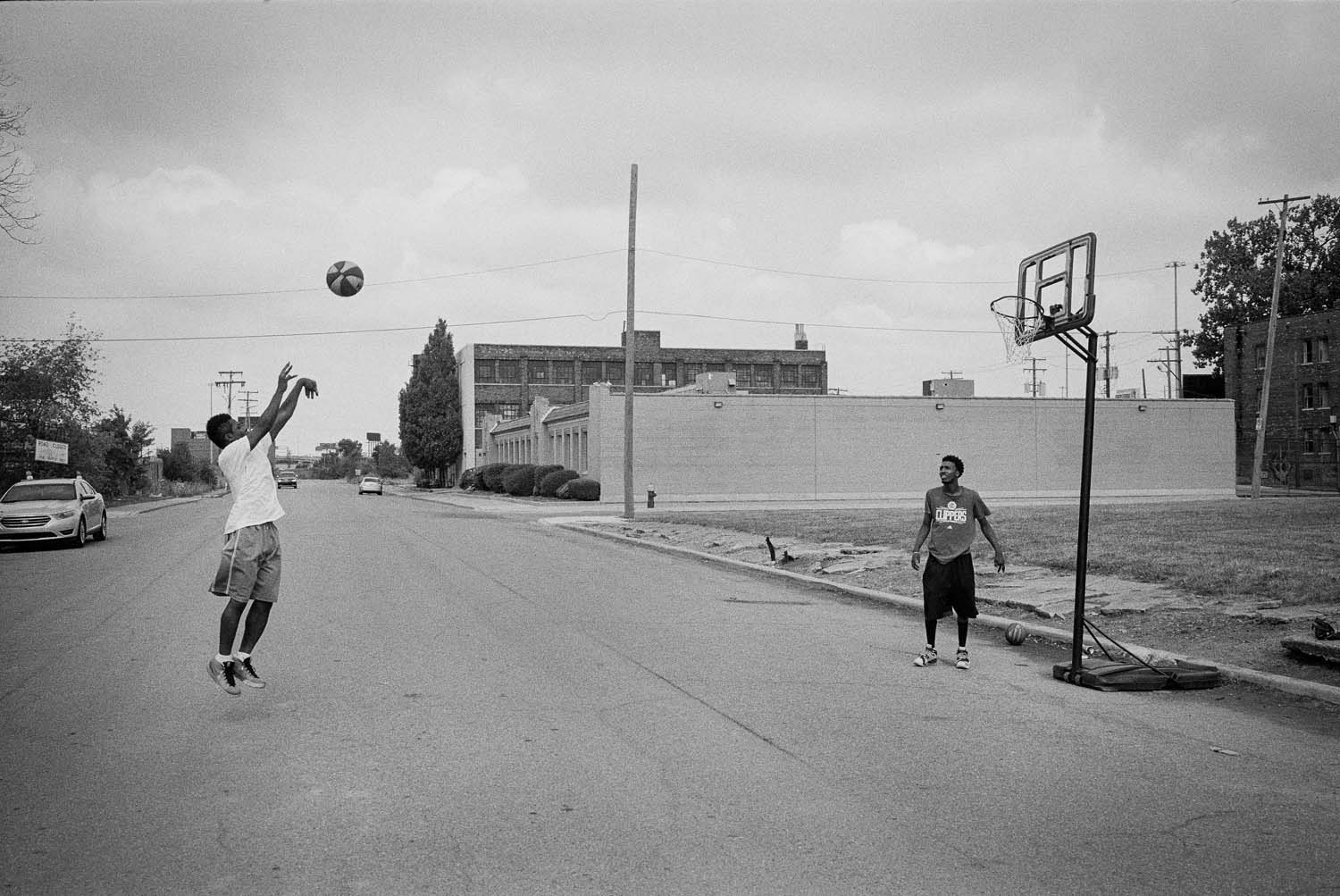 Kids Basketball - Ilford - HP5 - Leica M7 - Detroit