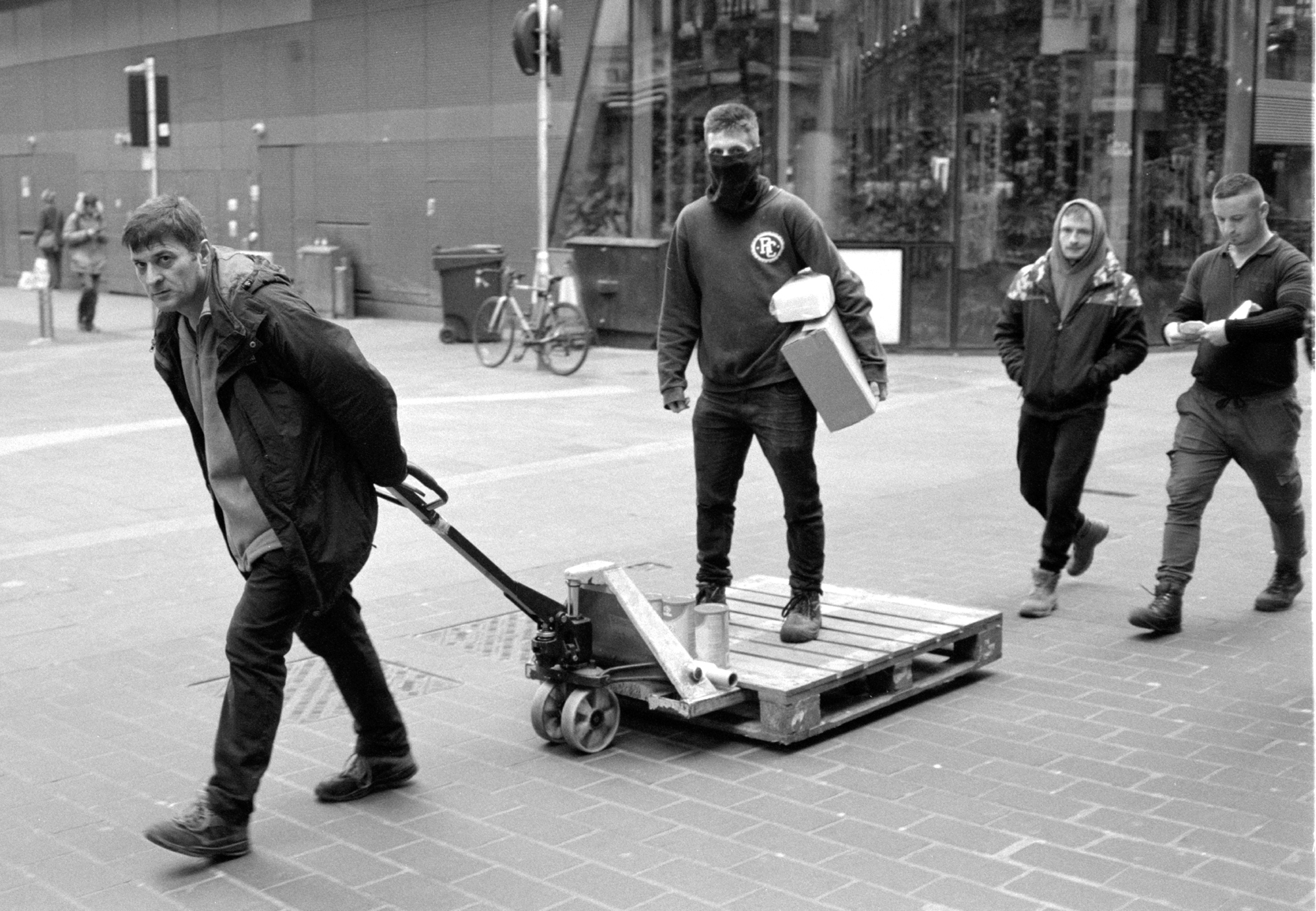 Kentmere 400 @400. Chinatown, London, 2020. Leica M6.