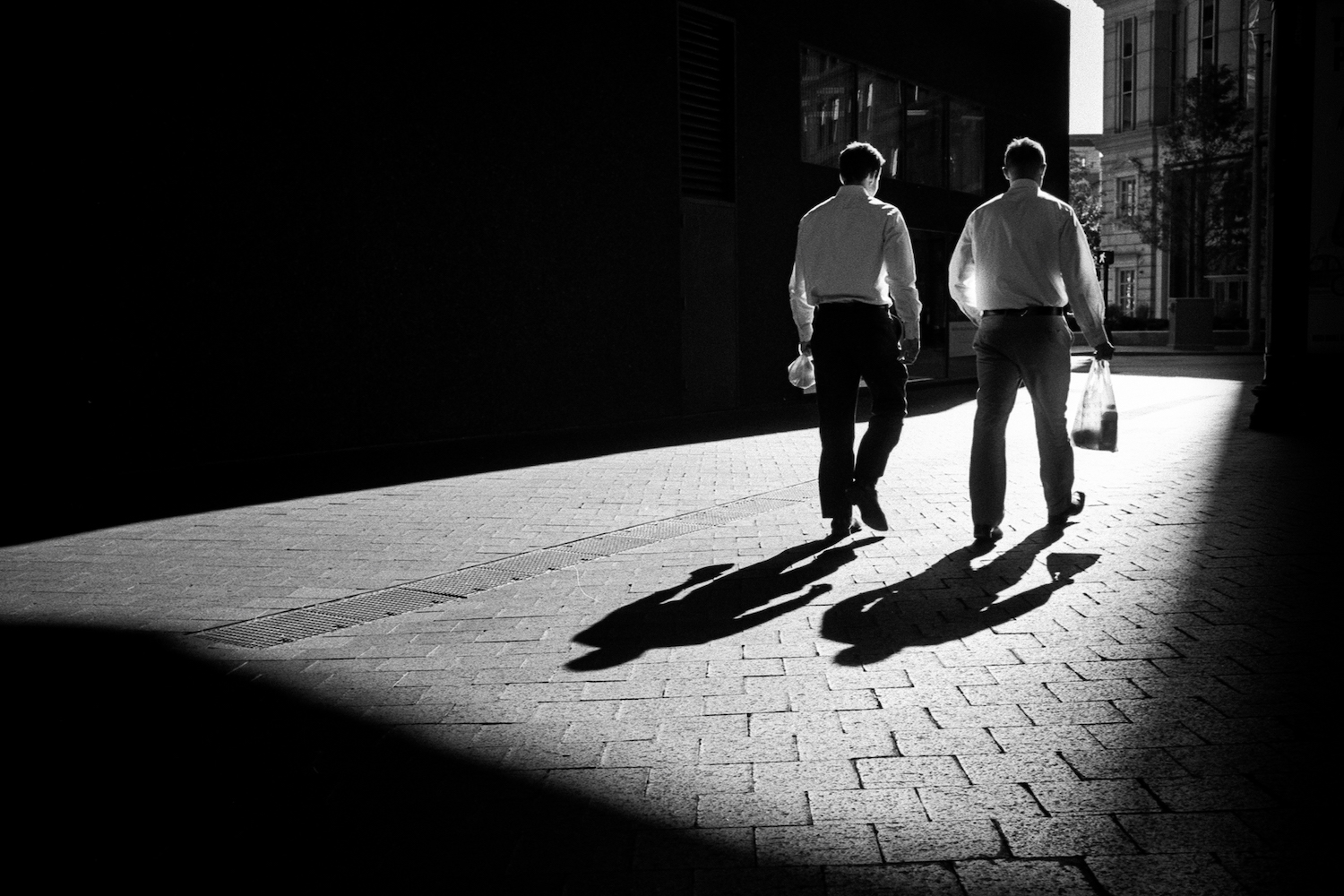 Black and white film shot ©Philip Wong on ILFORD HP5 film