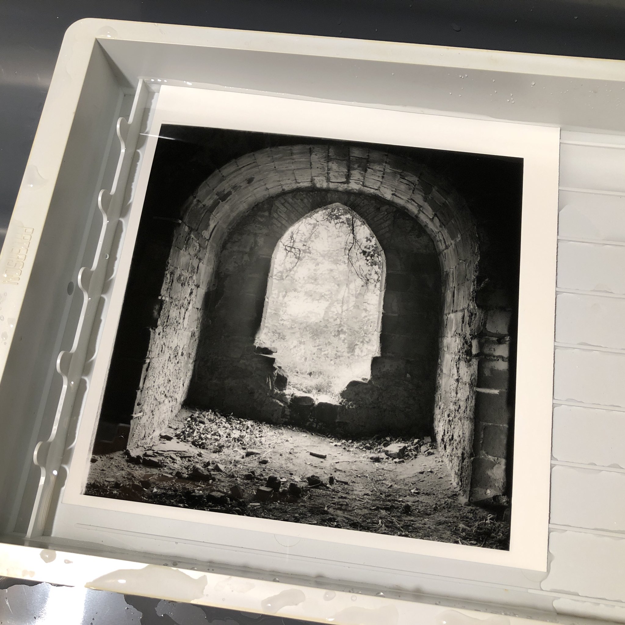 @JamesPearson #splitgradeprint from a tricky to print negative. Grade 00 for 38s and grade 1 for 11s. Then two minutes burning of the window (that was hard work). @ILFORDPhoto MG FB Classic