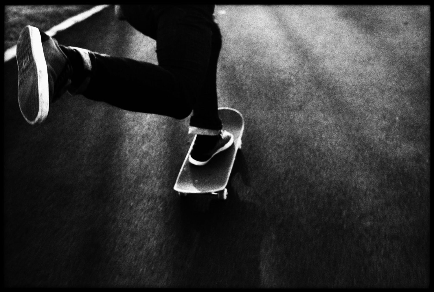 Favorite-Photo-on-Ilford---Streets-Panama---Shot-with-the-Leica-M6-on-Ilford-HP5-Plus