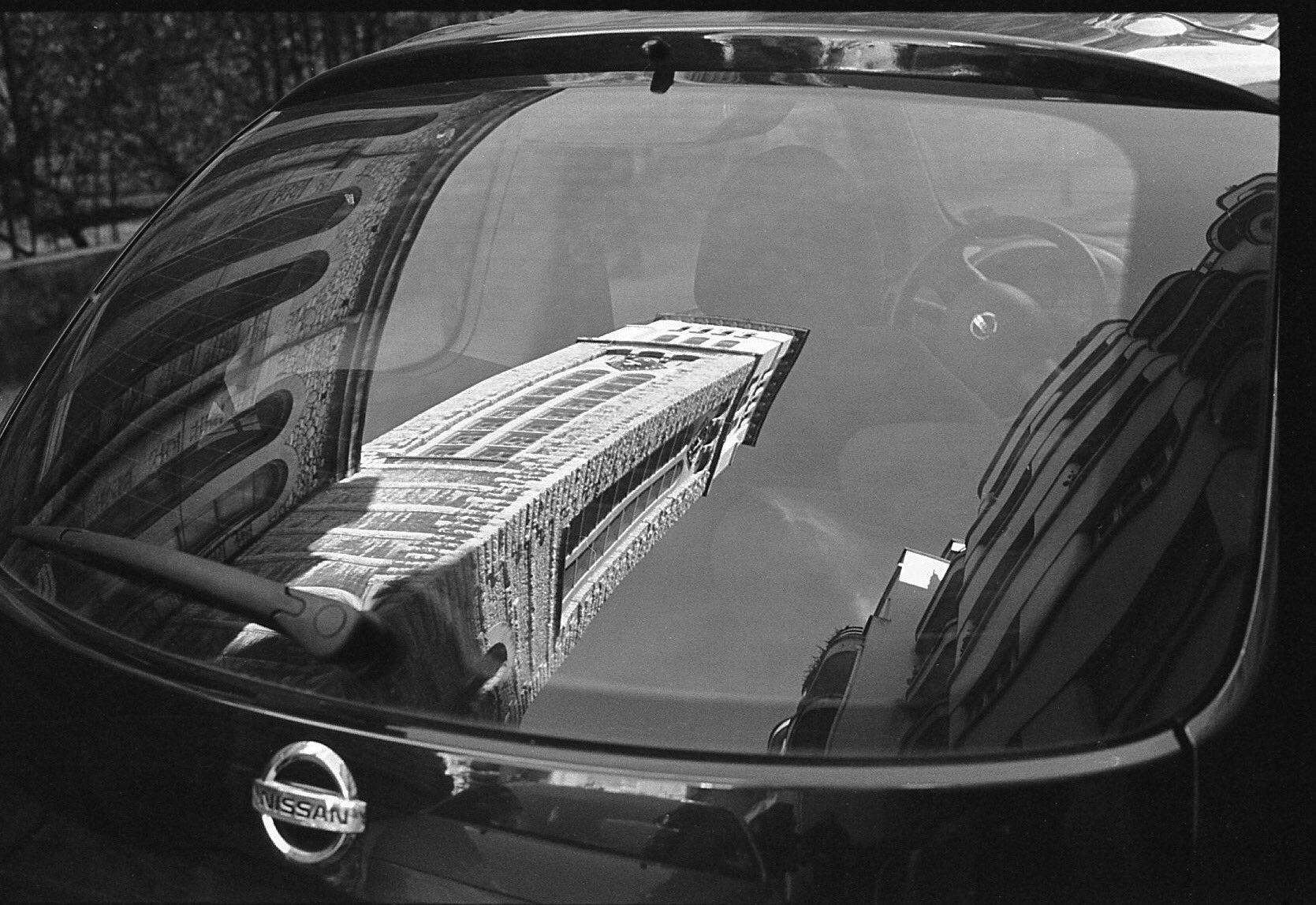 @justgipsy · 18h Replying to @ILFORDPhoto #carsonfilm #ilfordphoto #fridayfavourites Plenty of room in the back of this car for those difficult to fit objects. #delta100