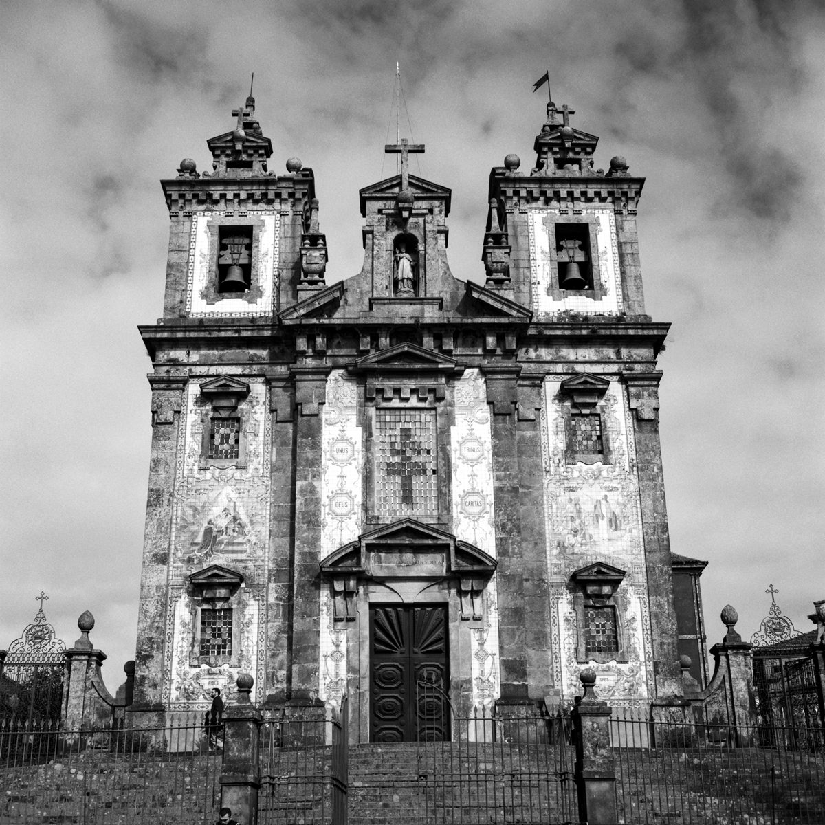 Porto, 2020 – Delta 100 (120), Yashica Mat 124G