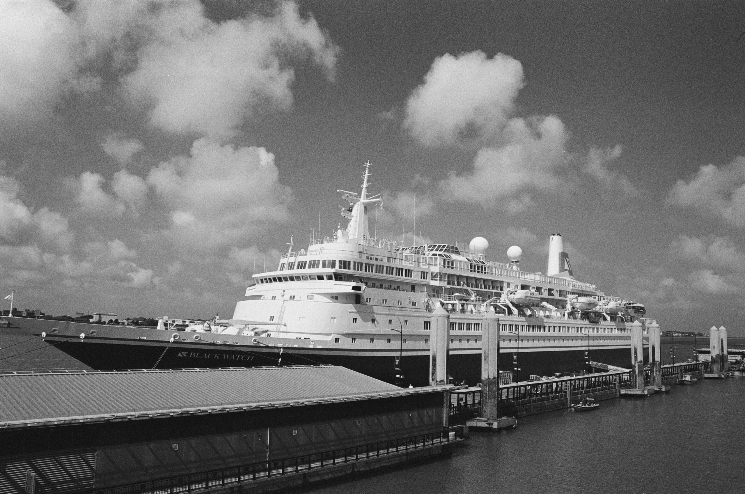 @AS0151 I actually have something for this week! Nikon F4, Ilford HP5 #ilfordphoto #fridayfavourites #boatsonfilm