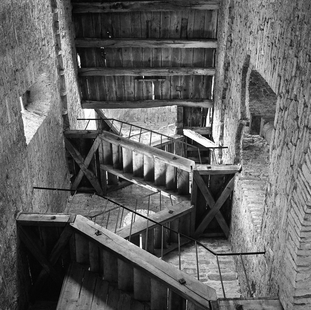 © M.C.FitzGerald 1-Rolleiflex-TLR,-Ilford-HP5--Church-of-St.-Philibert,-Tournus,-Burgundy