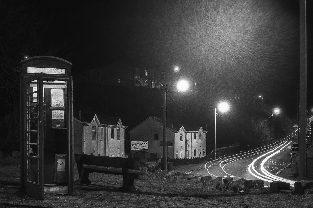 @timdobbsphoto "Light trails & Rain" .. Leica M2, Voigtlander Ultron 35mm f1.7 on ilford Delta 400 for this week's #ilfordphoto #fridayfavourites #35mmdelta400 #believeinfilm