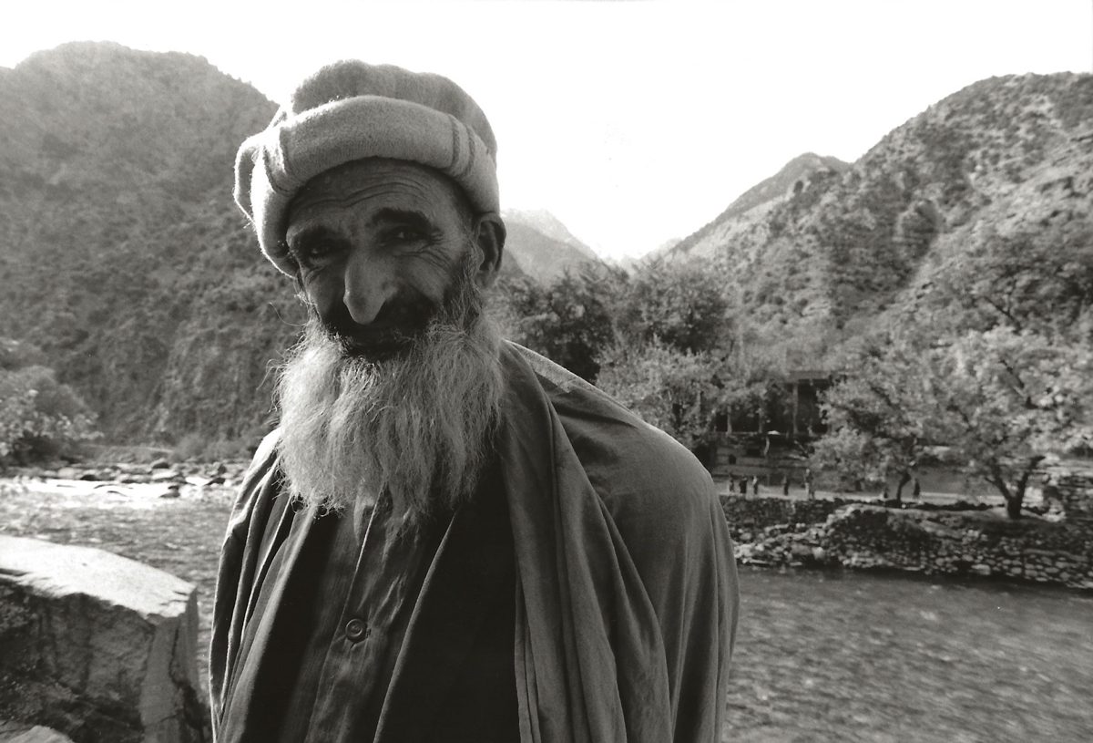 Black and white portrait of an elderly man 