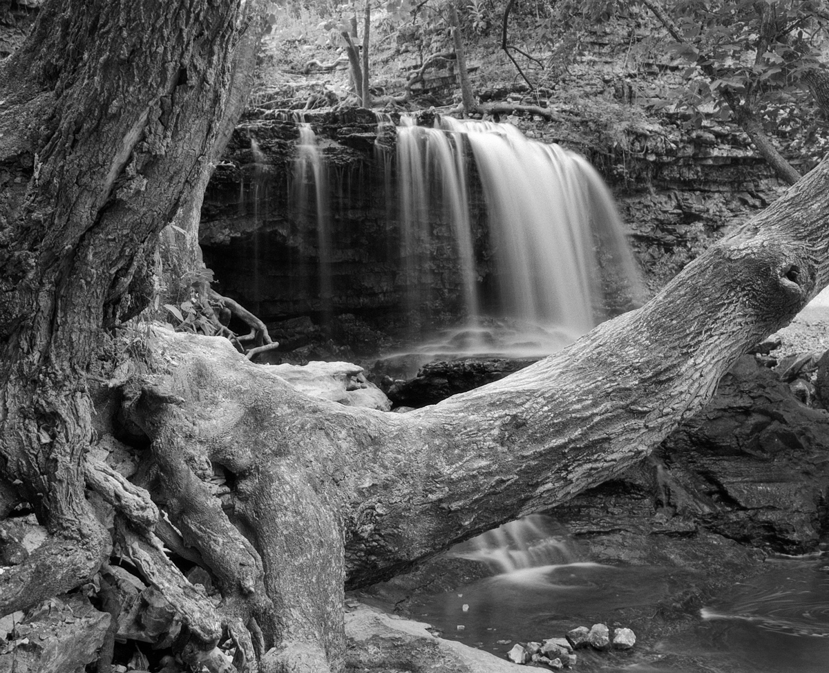 Long exposure of a waterfall