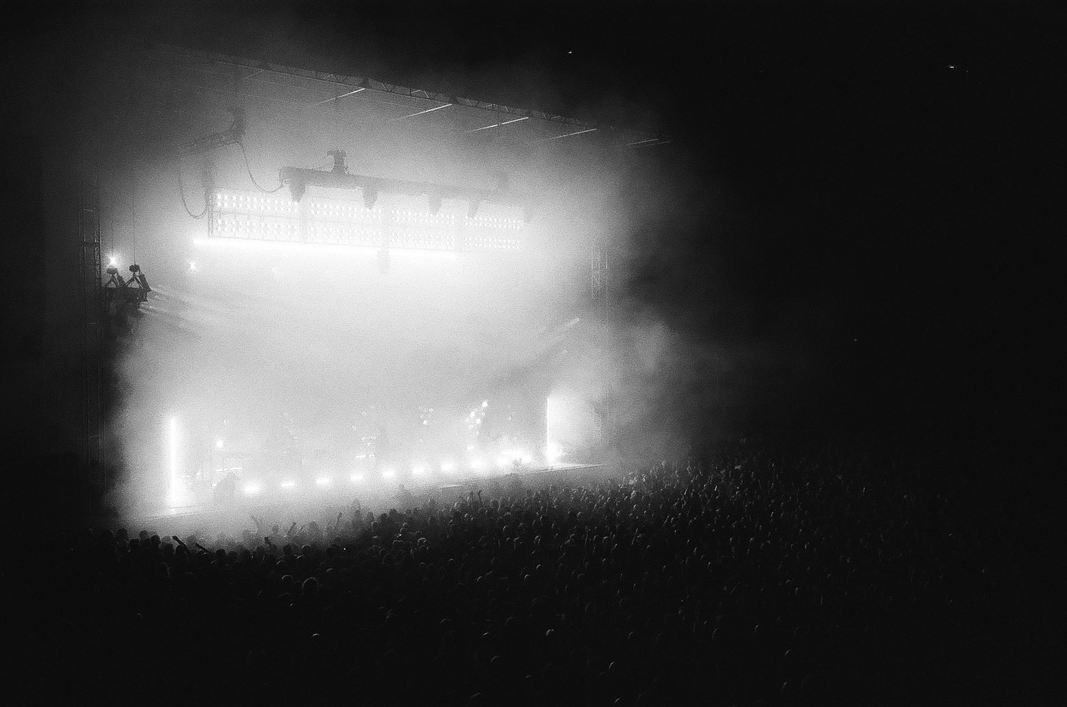 @mattoriousphoto These felt like a @nineinchnails vibe and that’s who was rocking too. Greek Theatre, Berkeley Ca. @ILFORDPhoto #hp5plus400 #softfocus #fridayfavourites