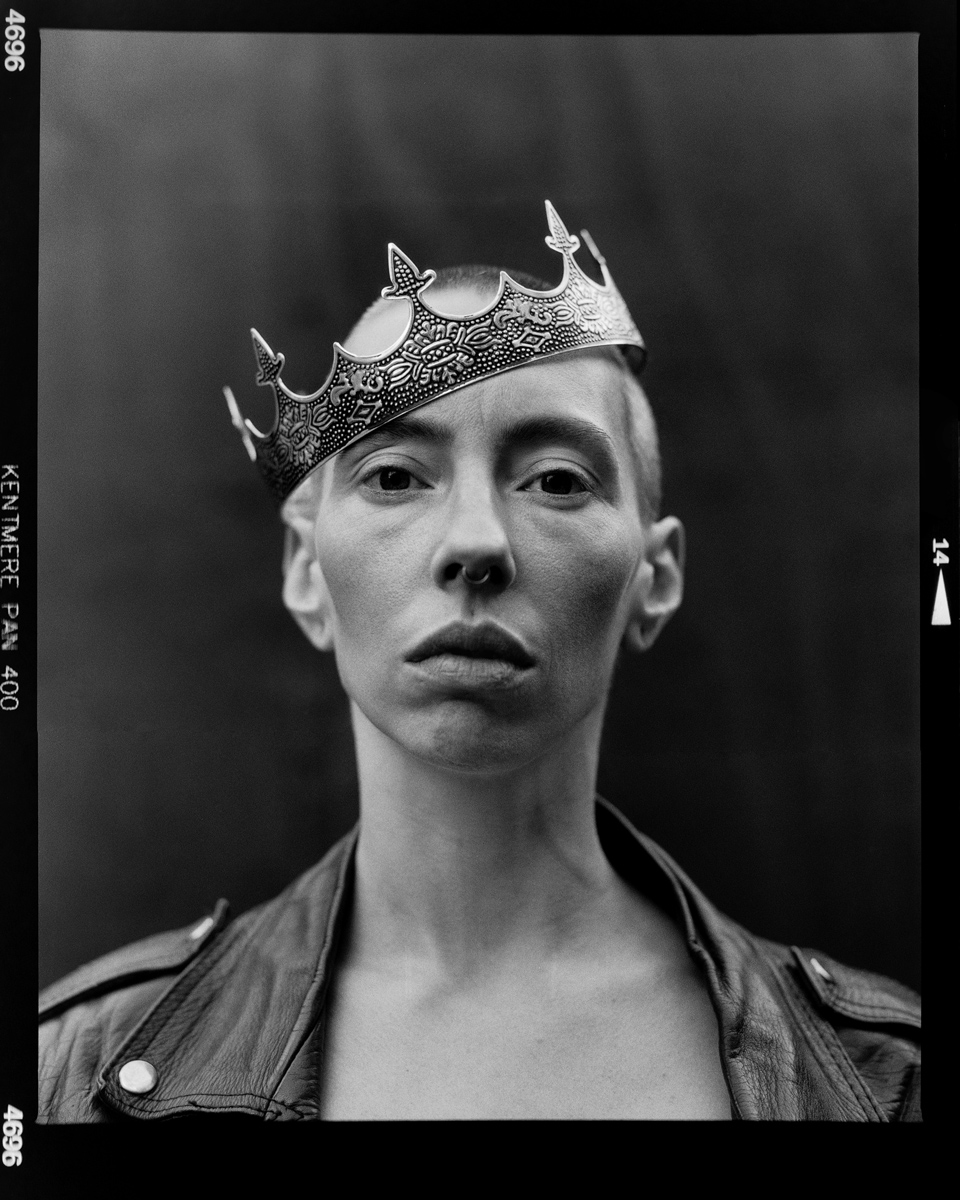 POrtrait by Craig Fleming shot on Kentmere 400 120 film