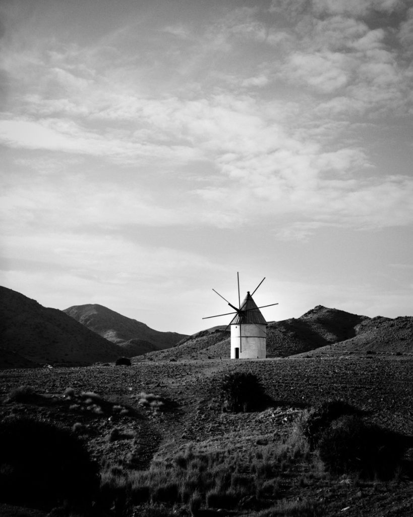 Black and white picture of a windmill