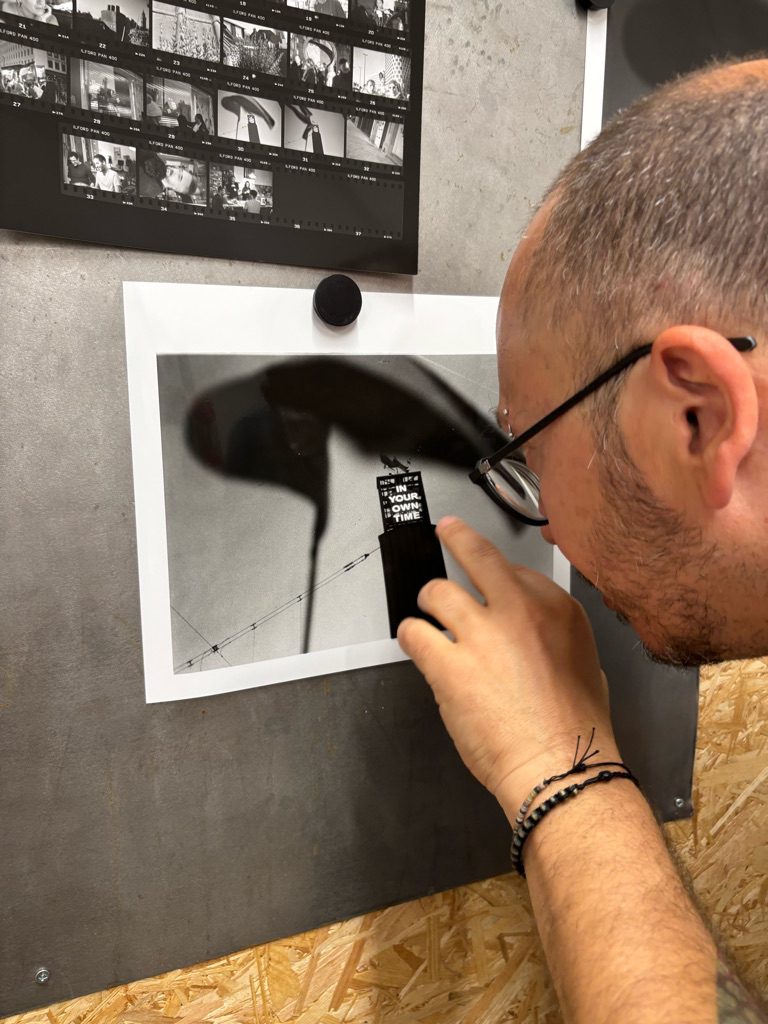 putting up prints
