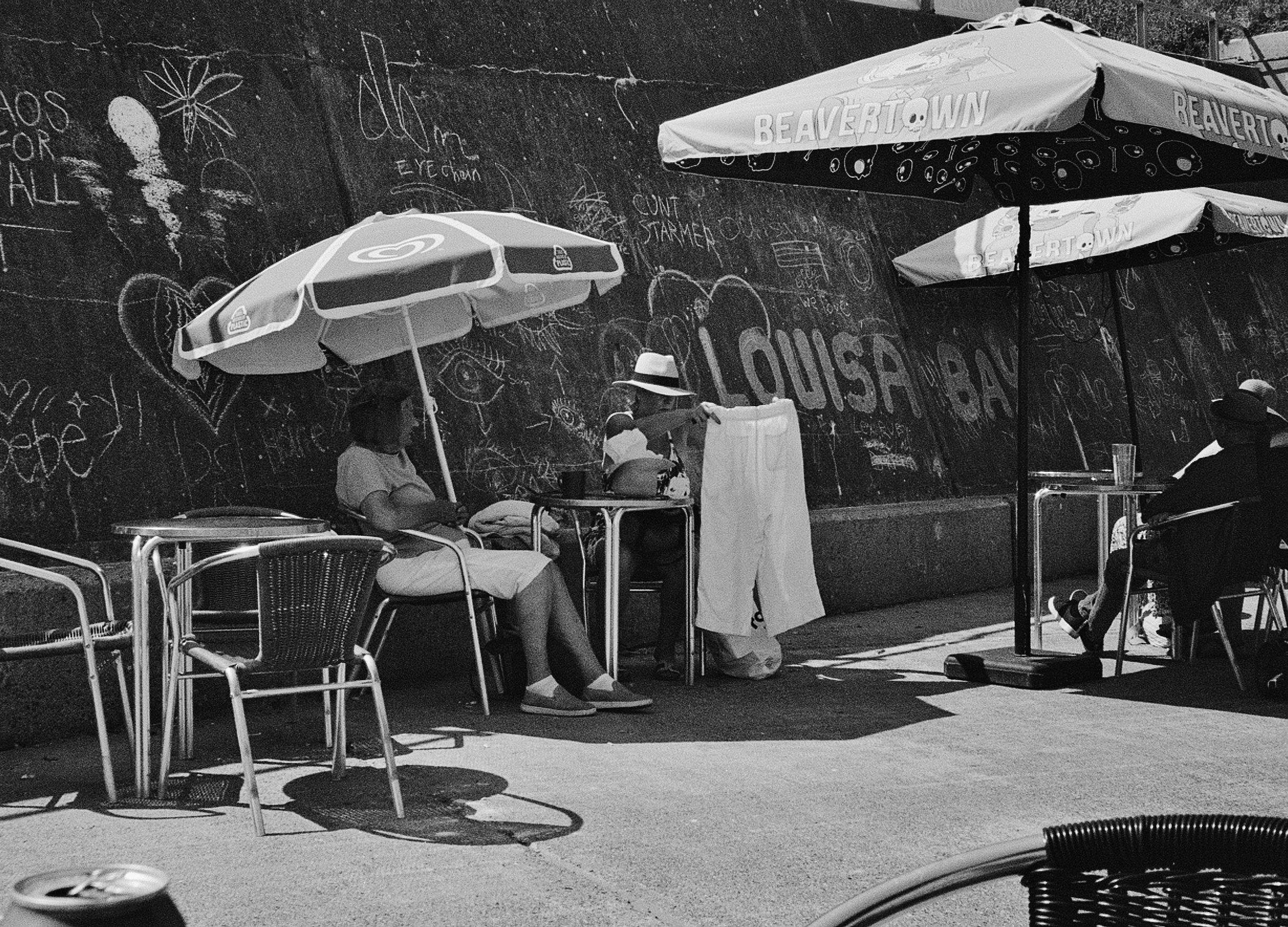 @WellerMonicaA New Pair of Trousers, Louisa Bay, Broadstairs #fridayfavourites #ilfordxp2 @ilfordphoto #broadstairs #olympustrip