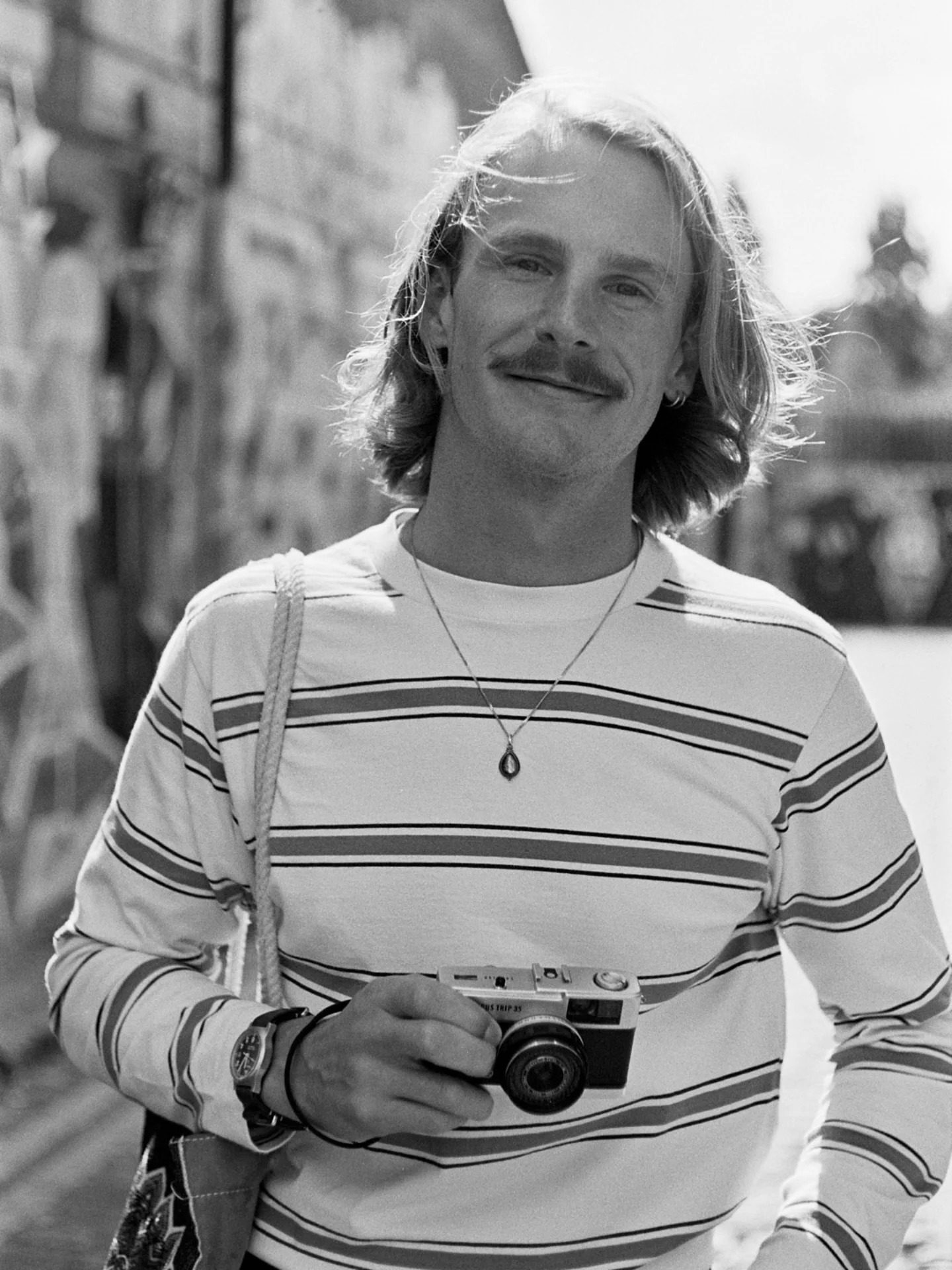 roghughe• Brick Lane, London 51 likes Film photographer Ben pictured a couple of Sundays ago at Brick Lane market. . Kentmere 100 in 510 Pyro . #leicam6 #leicaUK #leicafilmfriends #throughyourleica #istillshootfilm #filmisnotdead #shootfilm #keepfilmalive #shootitwithfilm #lucidfm #dominofilmphoto #decisive_film #shootfilmmag #ilfordphoto #510pyro #ecozonefix #zoneimaging #lightlenslab #kentmere100 #kentmere . #portrait #portraitphotography #portrait_shots #blackandwhiteportrait #streetportrait #peoplephotography #portraitsofstrangers #photographingstrangers . #filmfollowfriday #fridayfavourites 5h