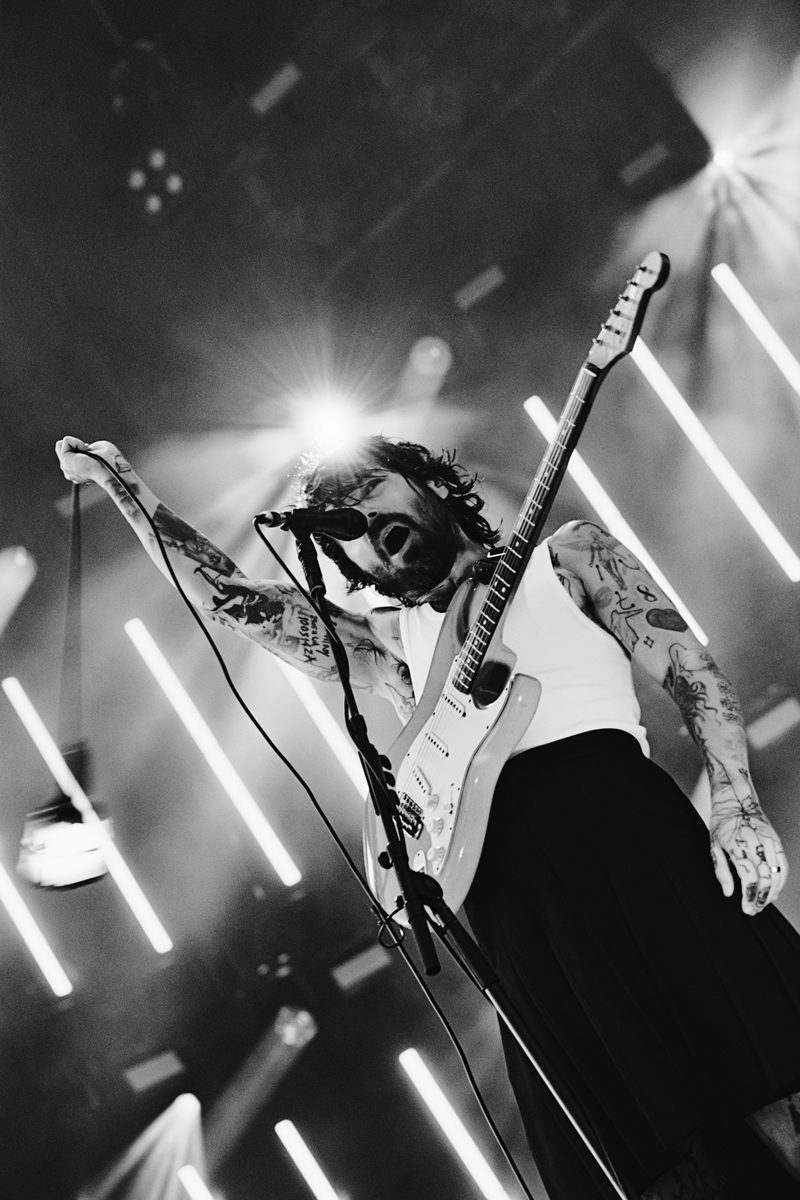 biffy Clyro shot by Elliot Hetherton at TRNSMNT festival on ILFORD XP2S black and white film