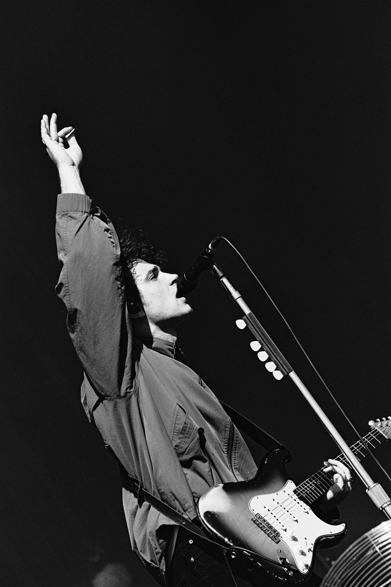 inhaler shot by Elliot Hetherton at TRNSMNT festival on ILFORD XP2S black and white film