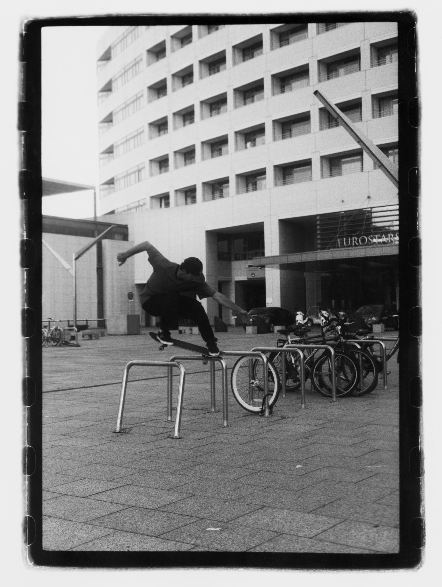 Maxi-Schaible-Crooked-Bonk-Barcelona Shot by Rafael Gonzles on ILFORD HP5 PLUS for Skate Thru the city